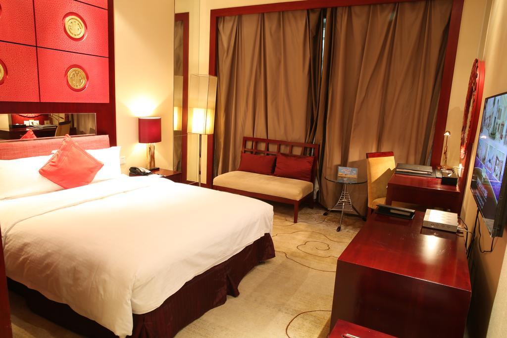 Grand Soluxe Hotel Dunhuang Exterior photo