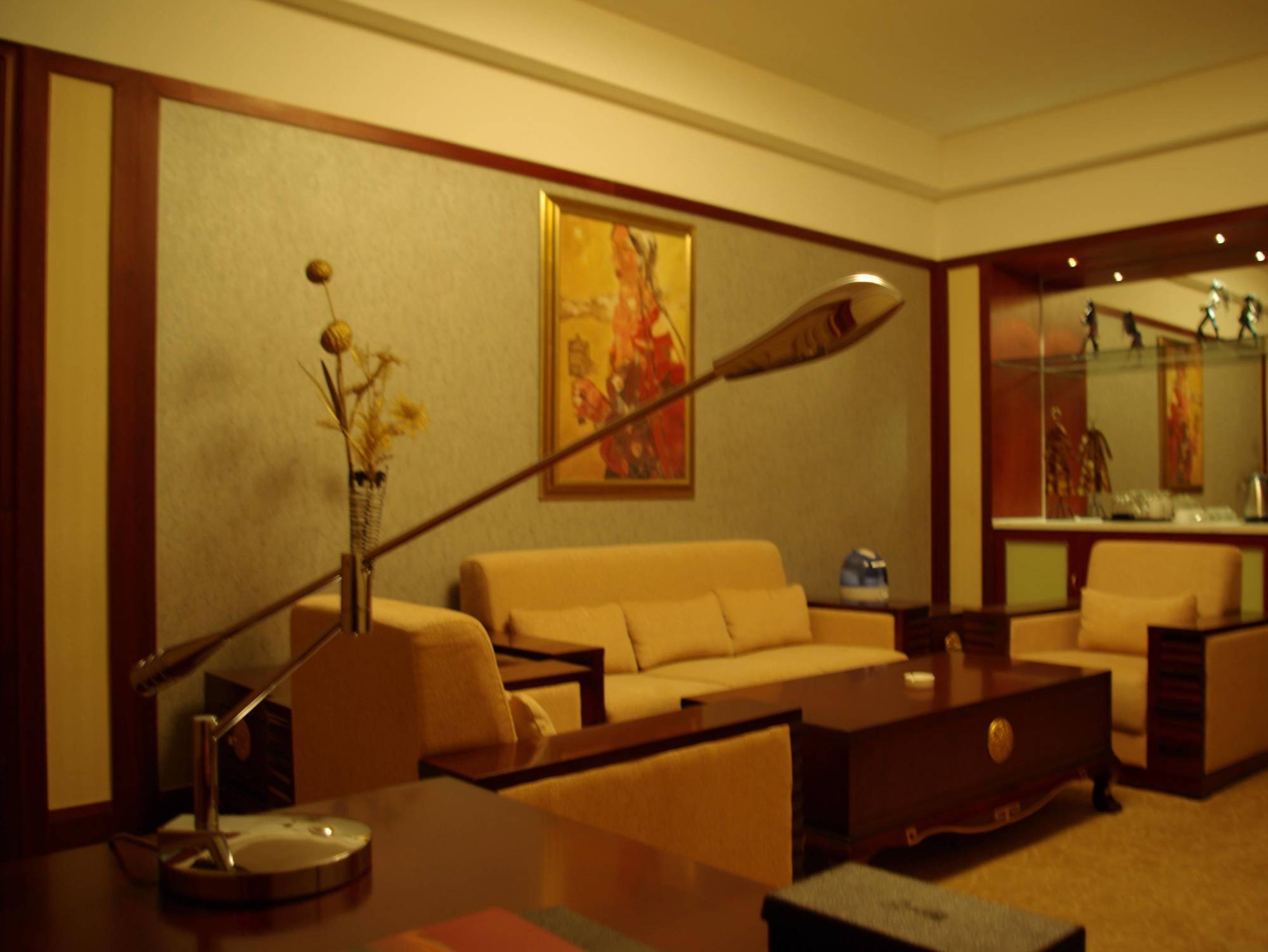Grand Soluxe Hotel Dunhuang Exterior photo